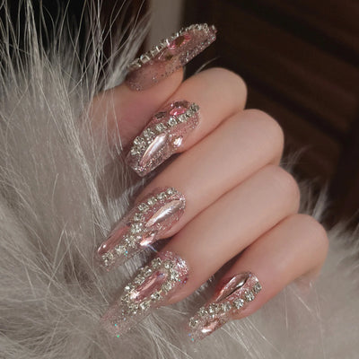 Lot de 24 faux ongles roses style Y2K à coller avec de gros strass scintillants et des pointes françaises noires pour femmes