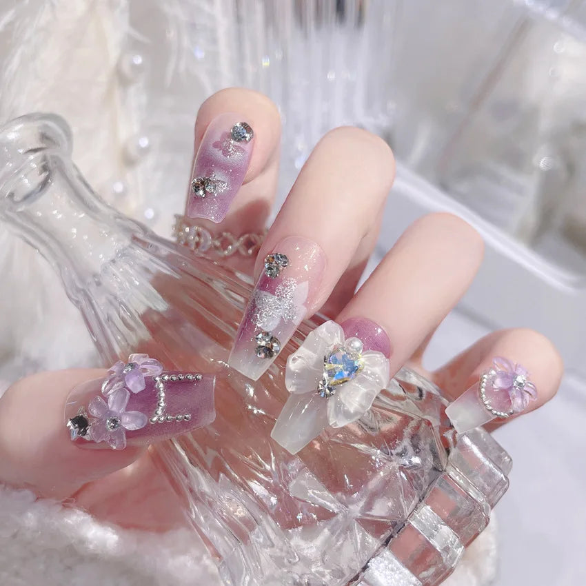 Lot de 24 faux ongles roses style Y2K à coller avec de gros strass scintillants et des pointes françaises noires pour femmes