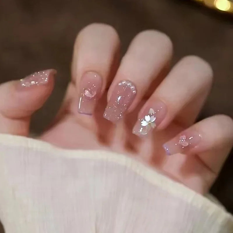 Lot de 24 faux ongles à paillettes et diamants, en acrylique, pour fille mignonne et mignonne, couverture complète, courts et carrés, manucure portable